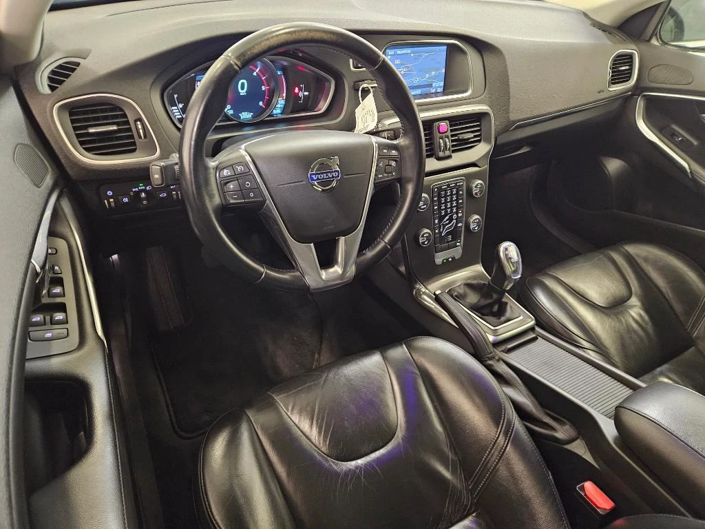 Hoofdafbeelding Volvo V40