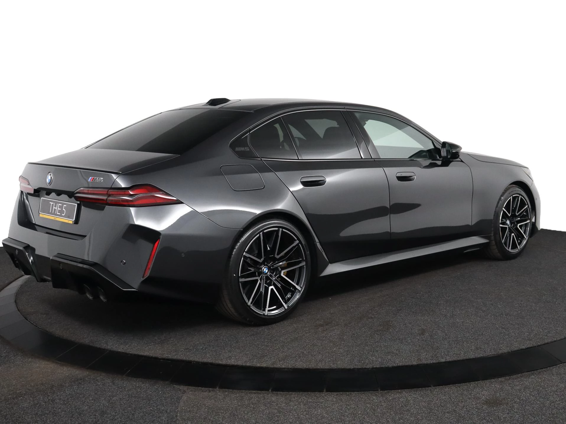 Hoofdafbeelding BMW M5