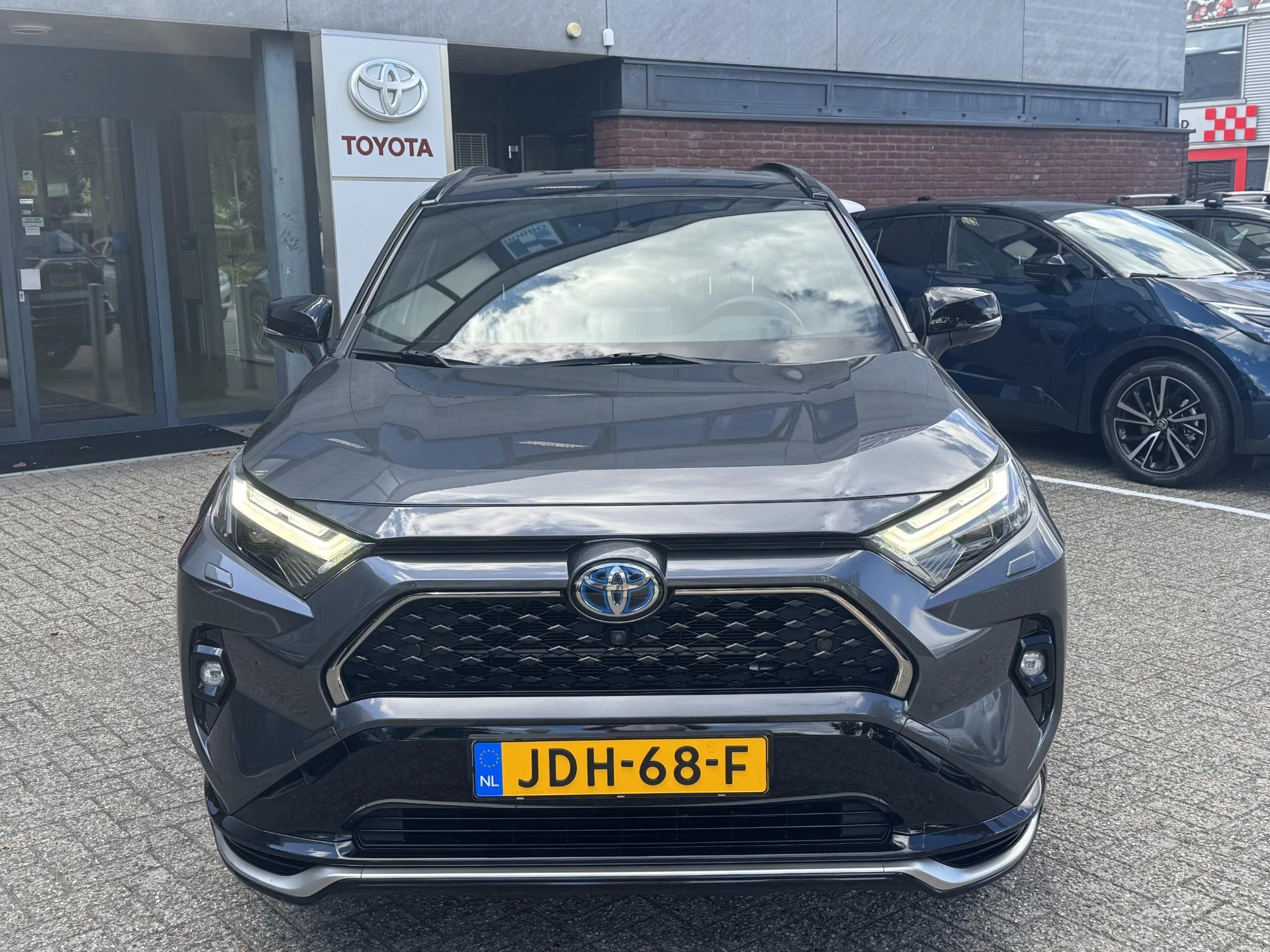Hoofdafbeelding Toyota RAV4