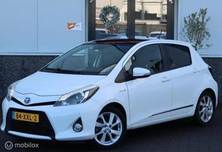 Toyota Yaris 1.5 Hybrid Dynamic Aut, Pano,Navi,NAP! Nette auto in zeer goede staat.