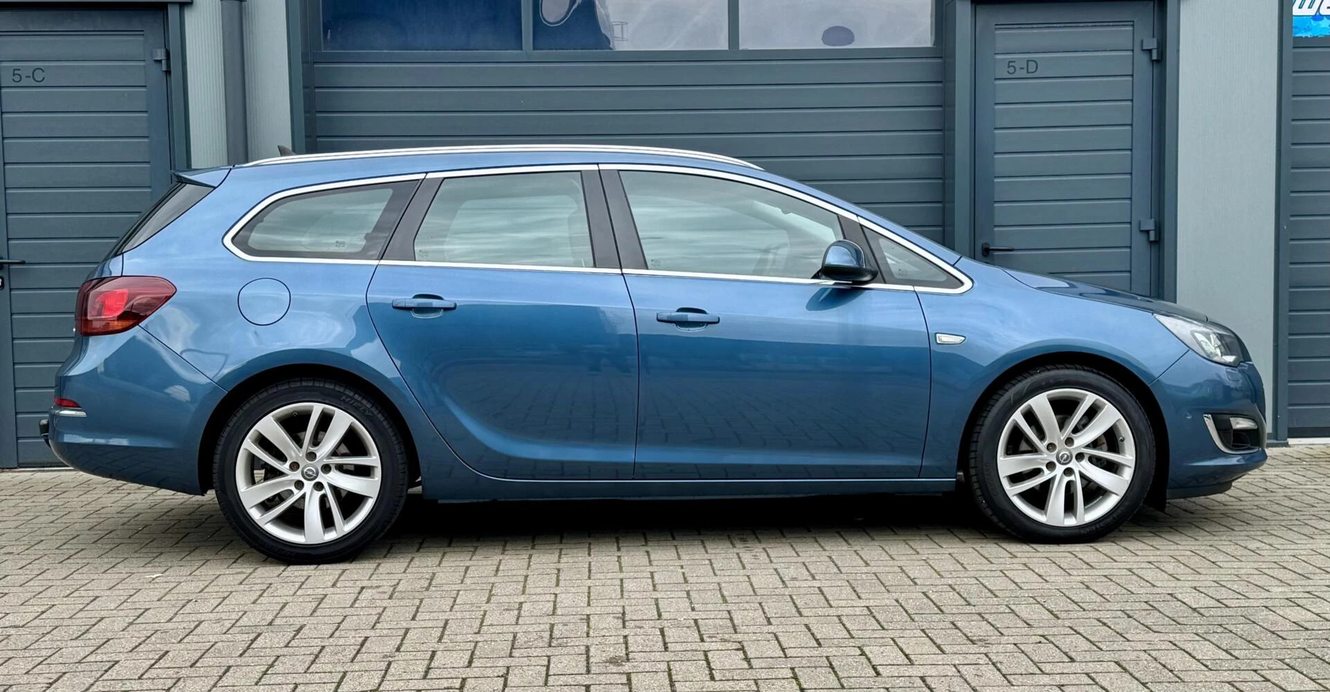 Hoofdafbeelding Opel Astra