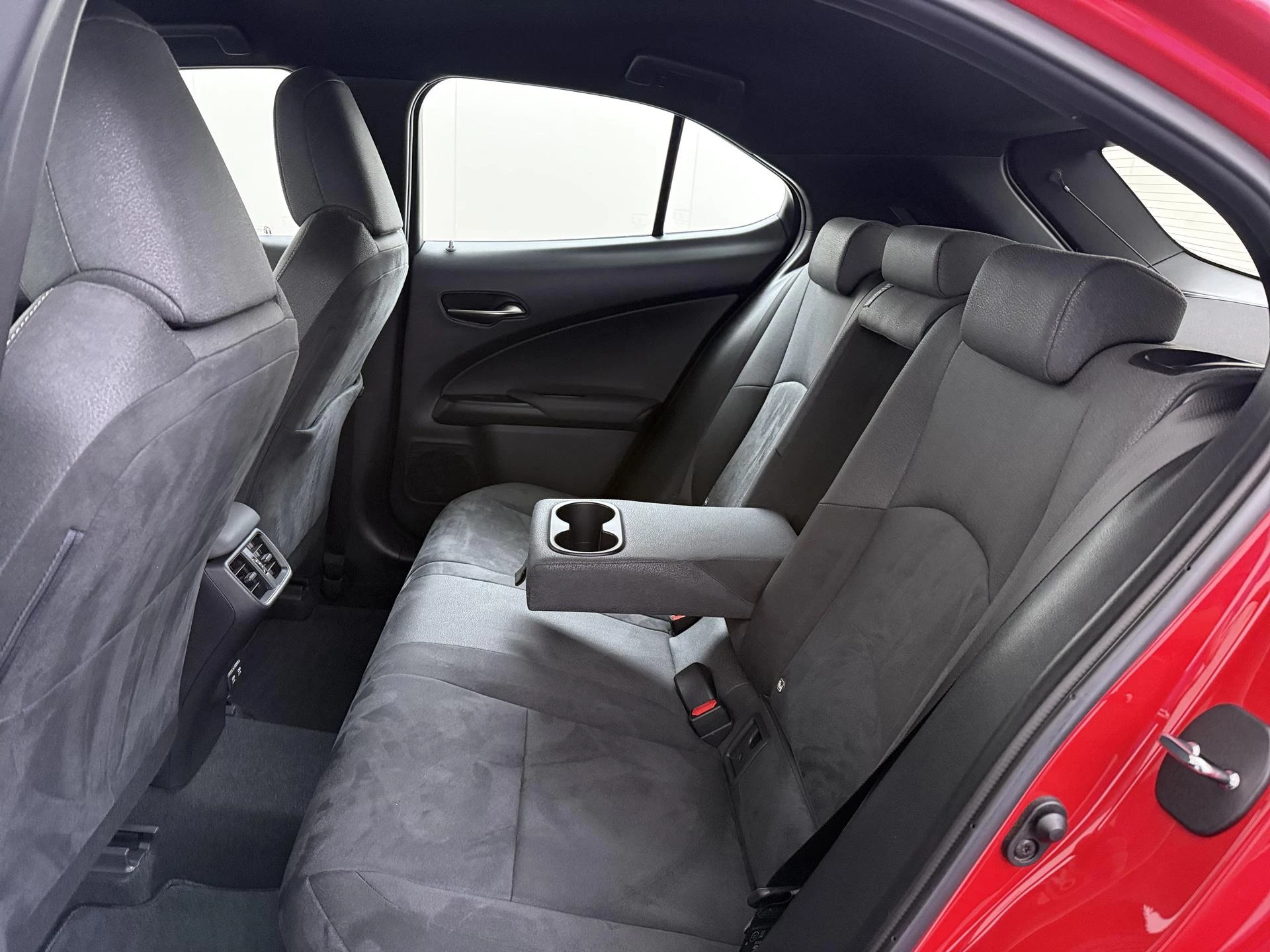 Hoofdafbeelding Lexus UX