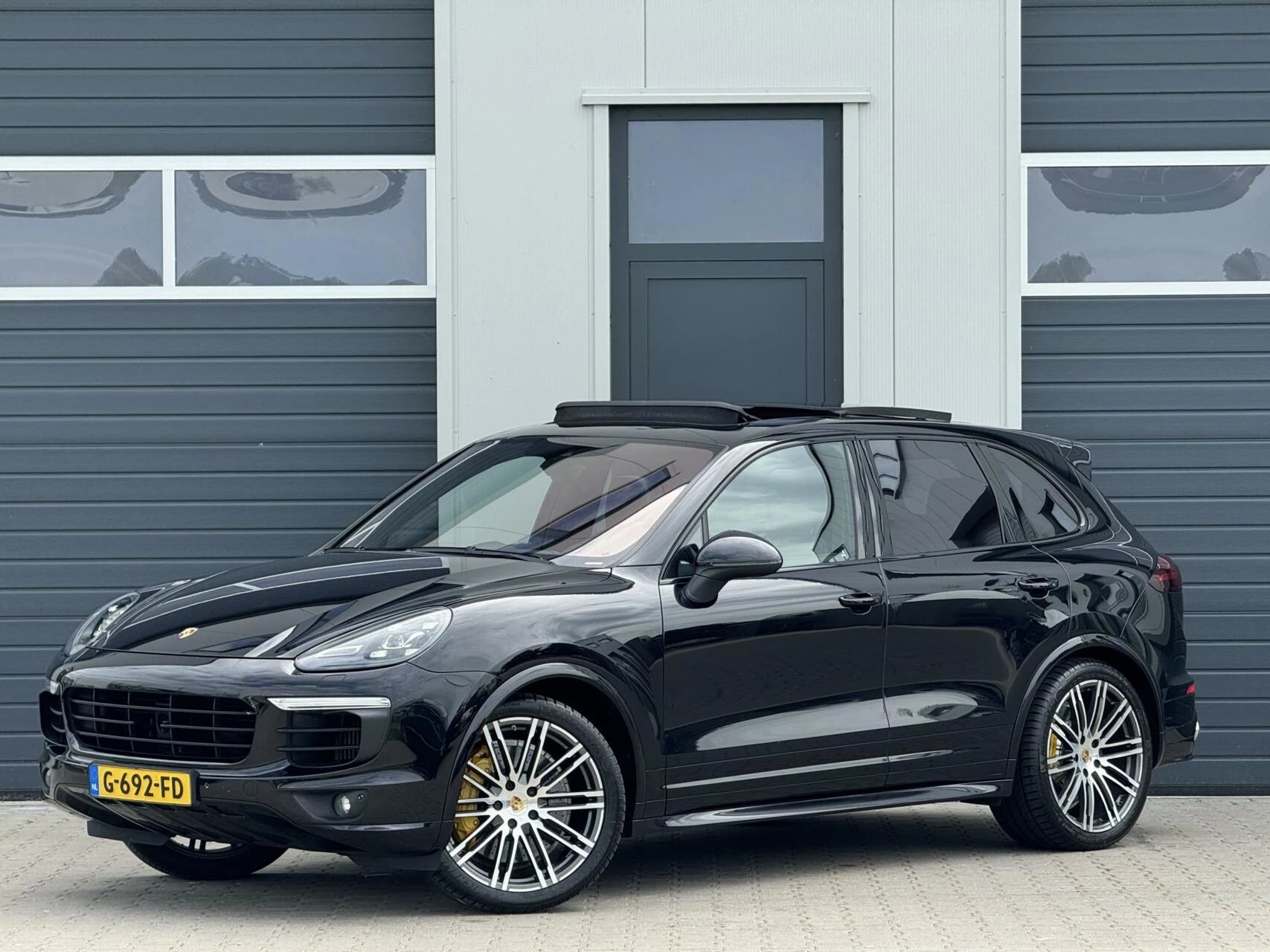 Hoofdafbeelding Porsche Cayenne