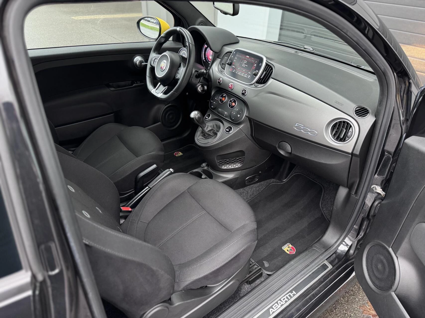 Hoofdafbeelding Fiat 500C