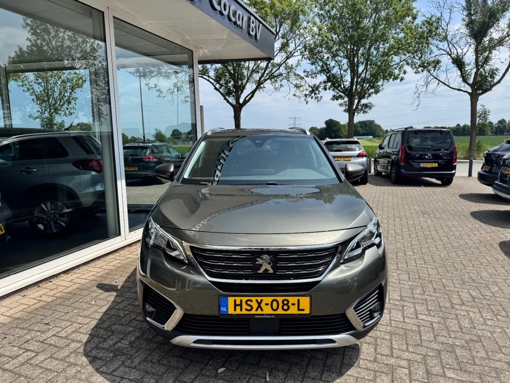 Hoofdafbeelding Peugeot 5008