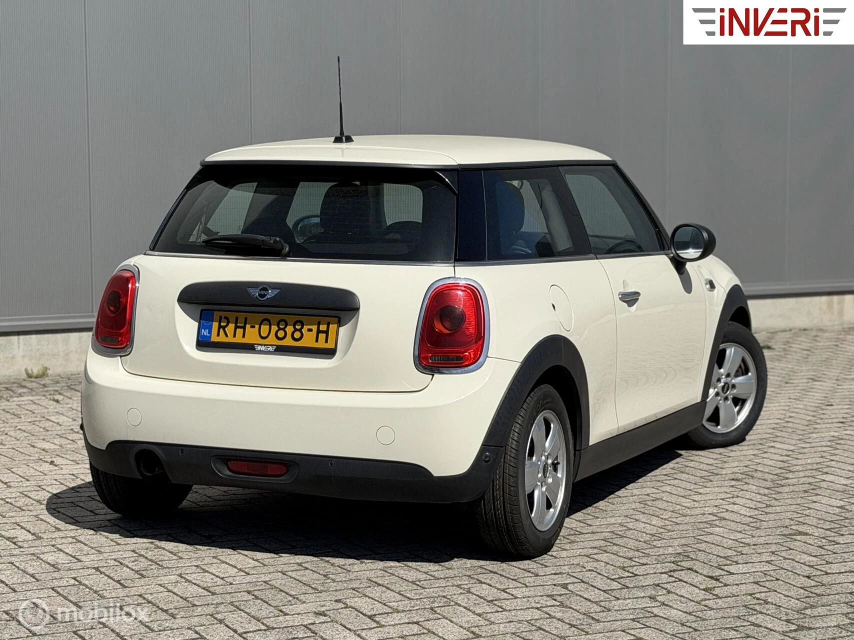 Hoofdafbeelding MINI One