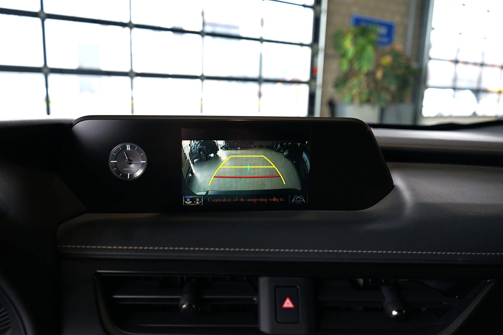 Hoofdafbeelding Lexus UX