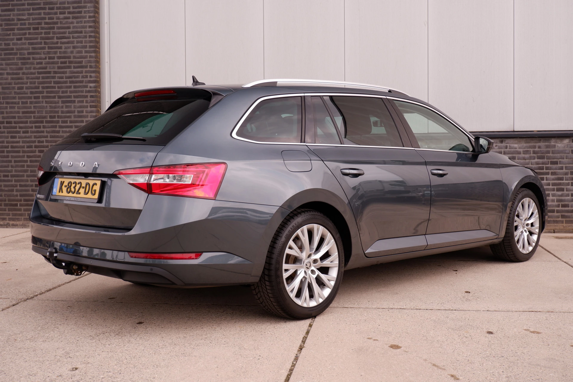 Hoofdafbeelding Škoda Superb