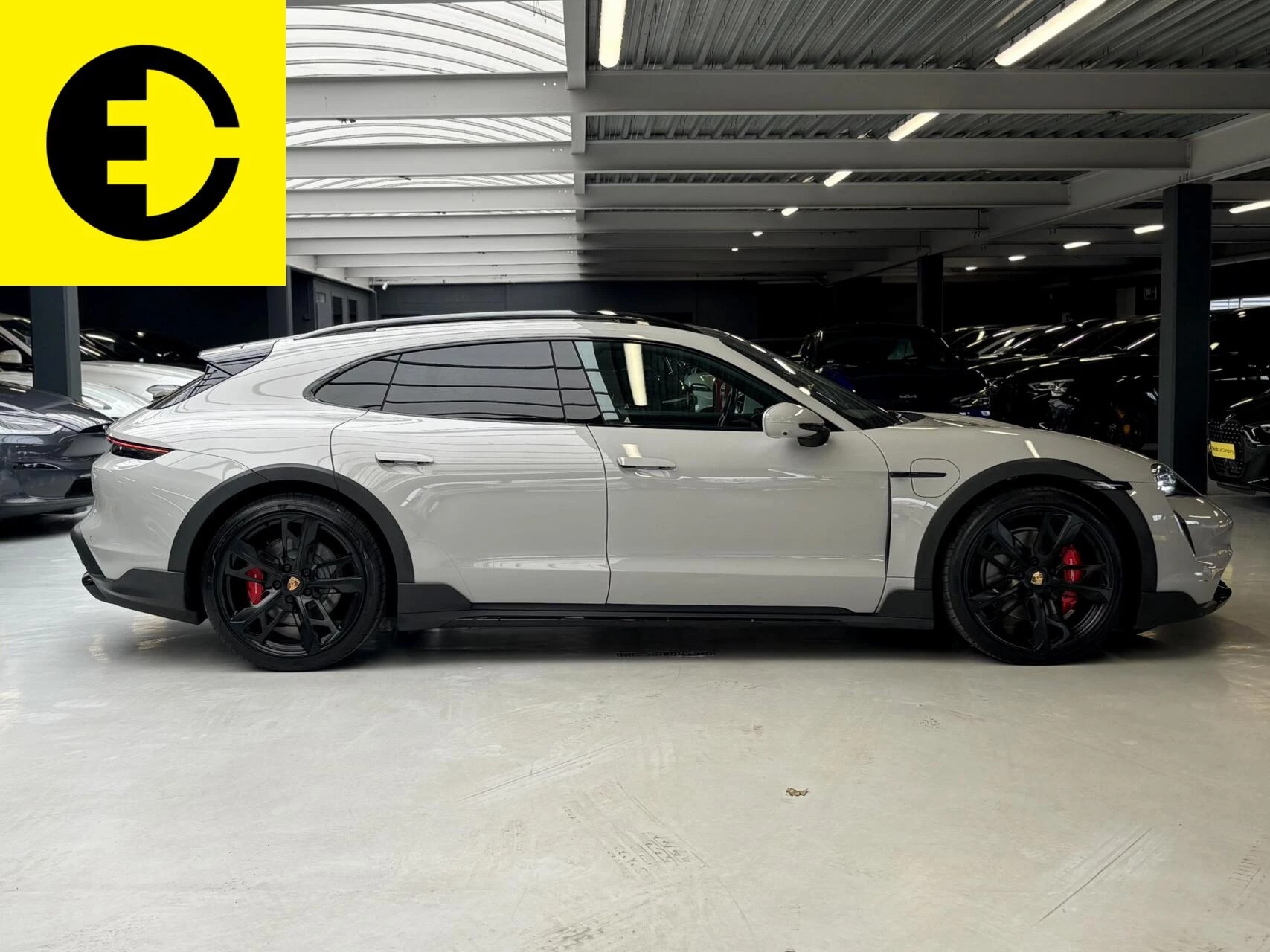 Hoofdafbeelding Porsche Taycan