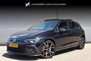 Volkswagen Golf 1.4 eHybrid GTE Golf 8 19" R velgen Panorama dak Trekhaak Camera Apple CarPlay/Android Auto