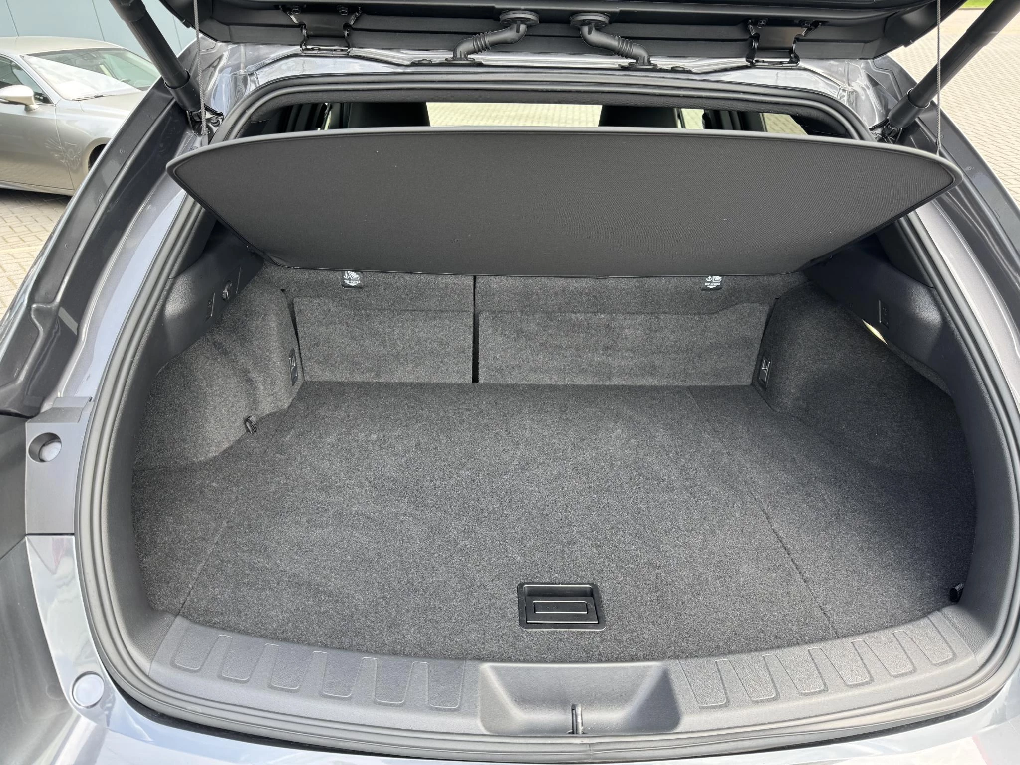 Hoofdafbeelding Lexus UX