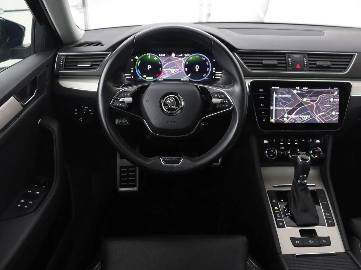 Hoofdafbeelding Škoda Superb