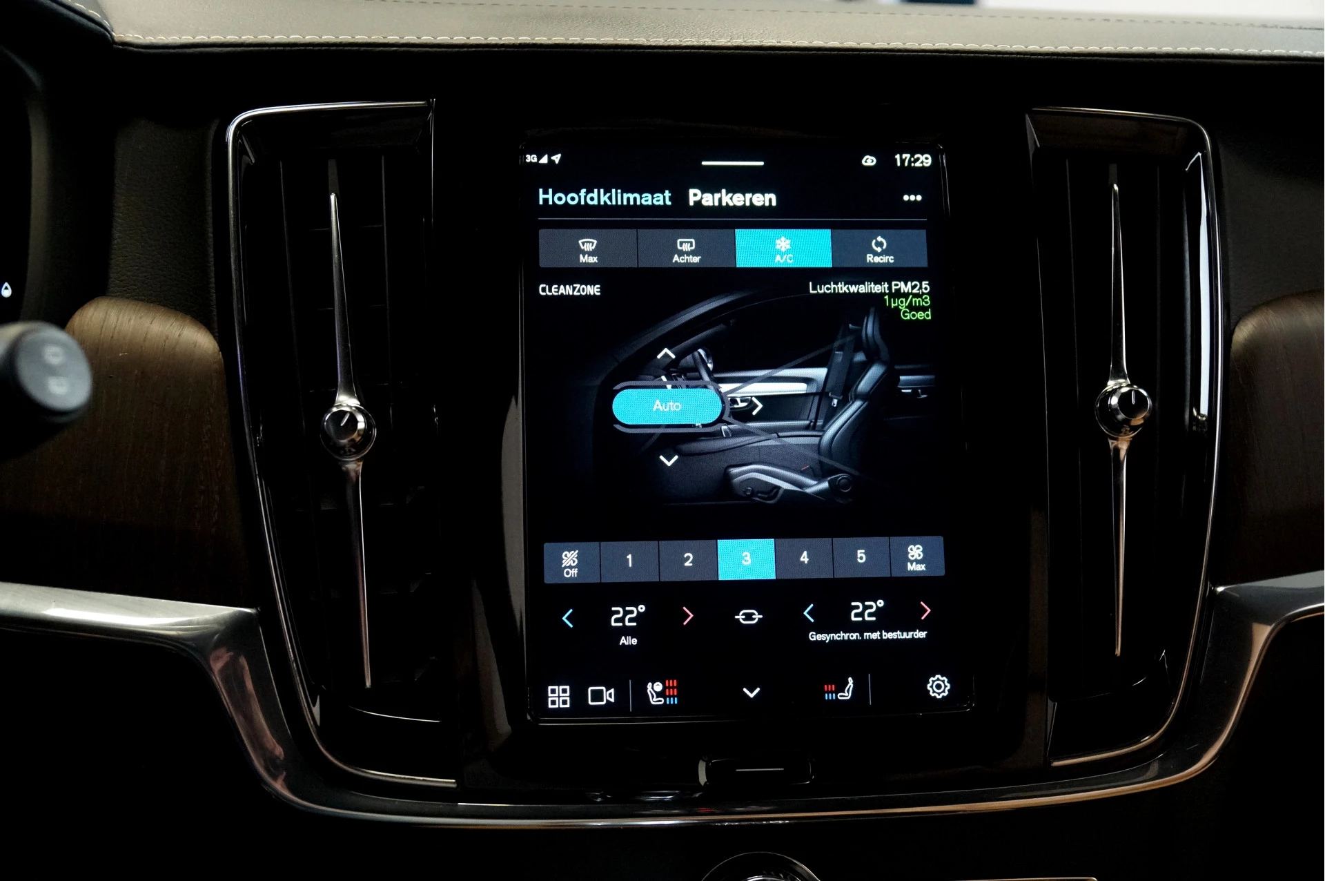 Hoofdafbeelding Volvo V90