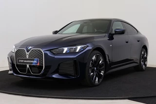 BMW i4 eDrive40 High Executive M Sport / Adaptieve LED / Parking Assistant Plus / Comfort Access / Stoelverwarming / Live Cockpit Professional