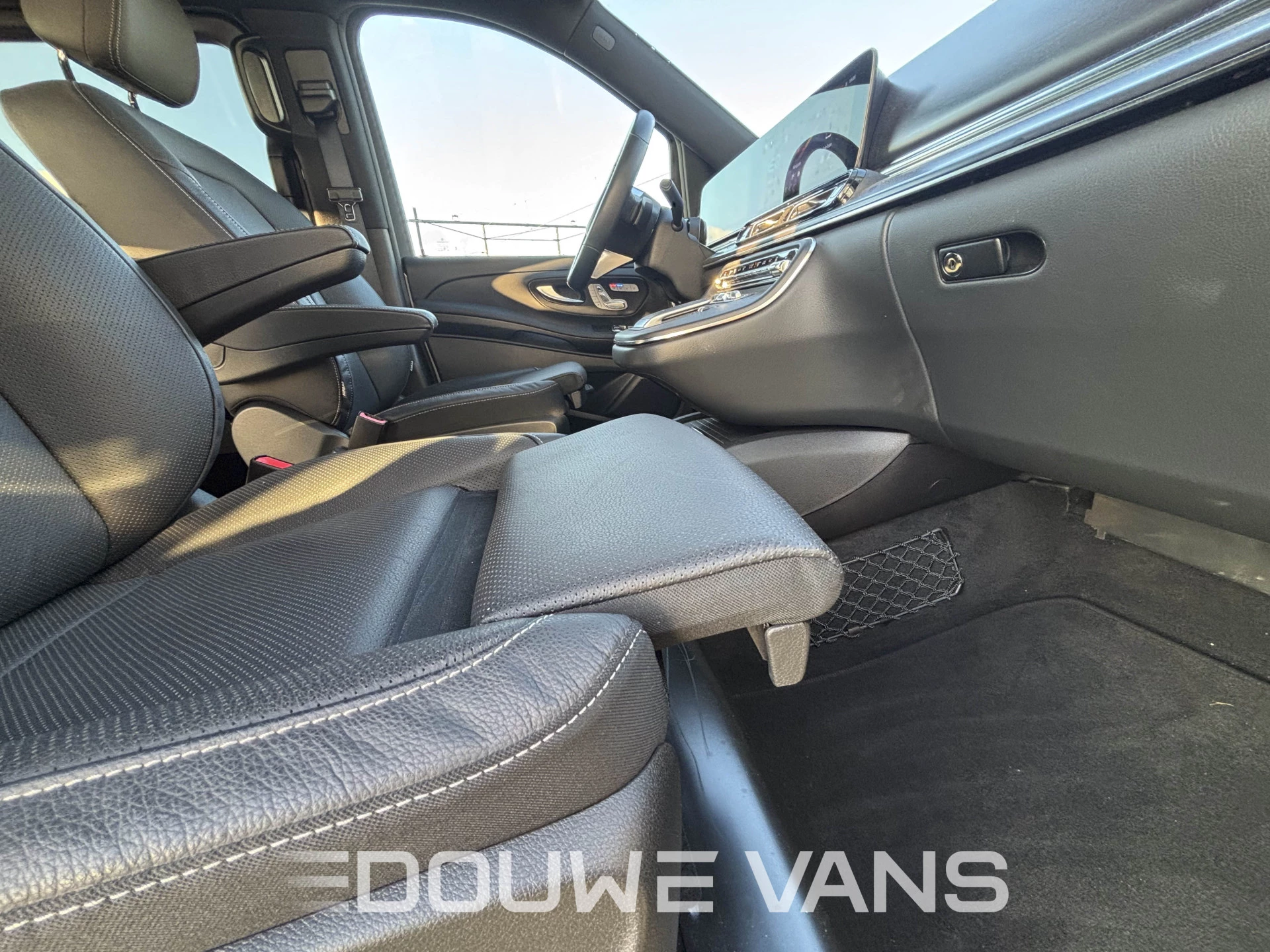 Hoofdafbeelding Mercedes-Benz EQV