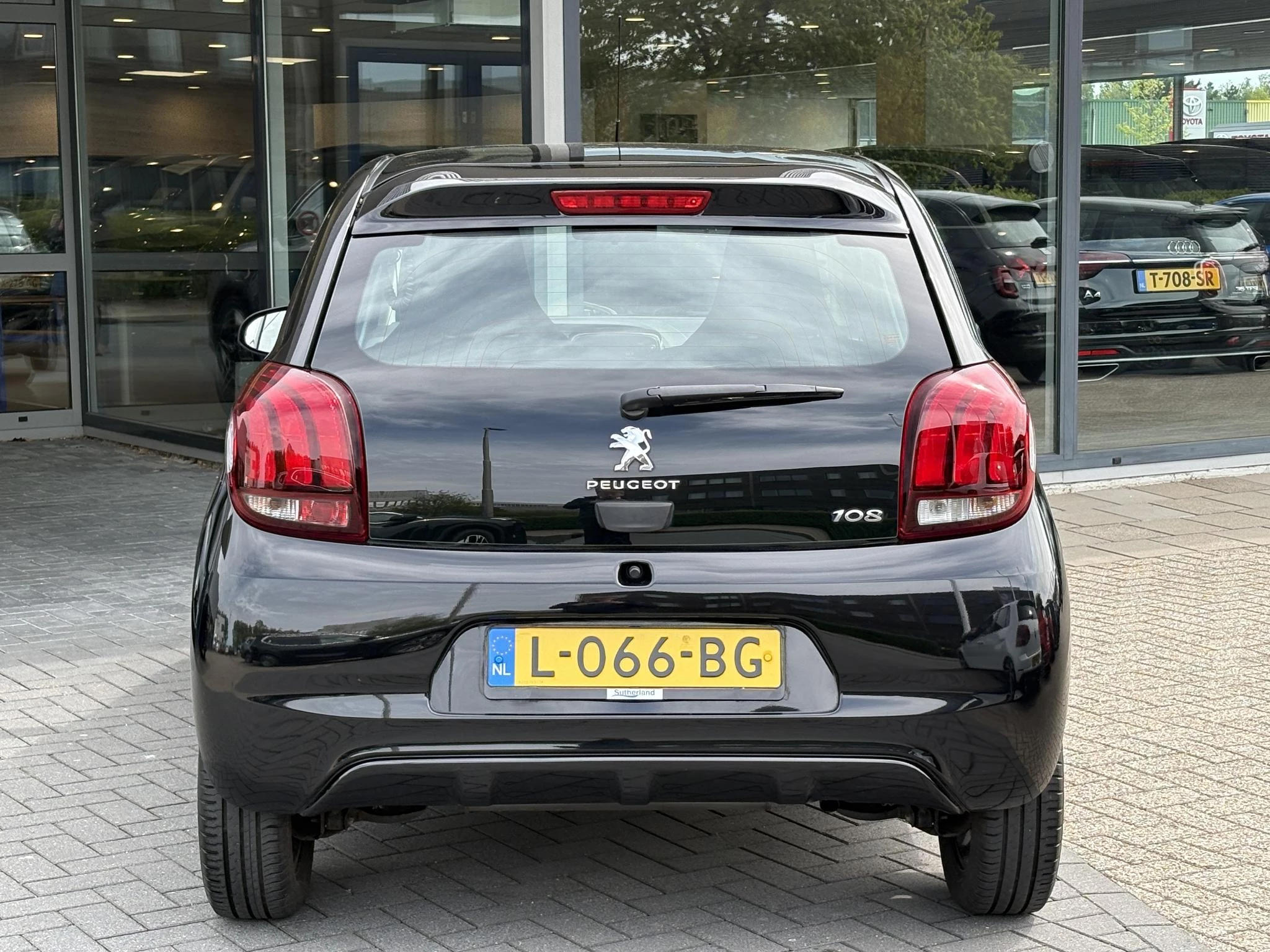 Hoofdafbeelding Peugeot 108