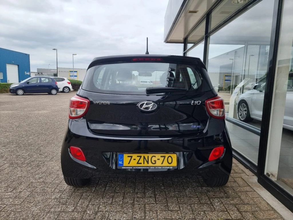 Hoofdafbeelding Hyundai i10