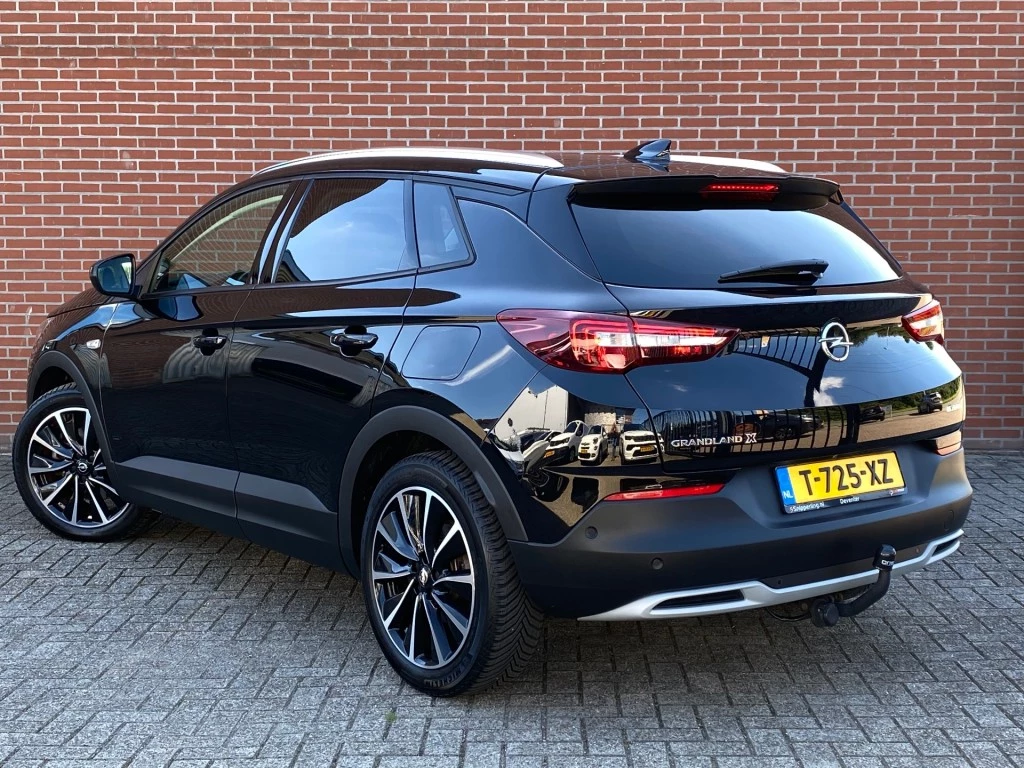 Hoofdafbeelding Opel Grandland X