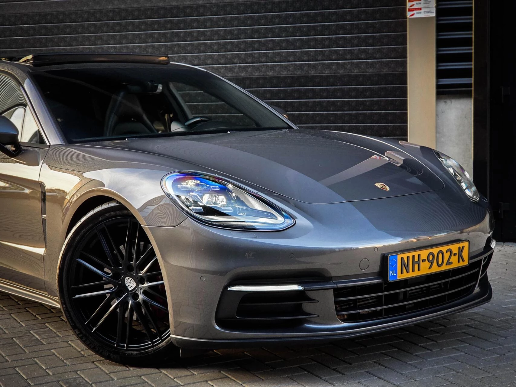 Hoofdafbeelding Porsche Panamera