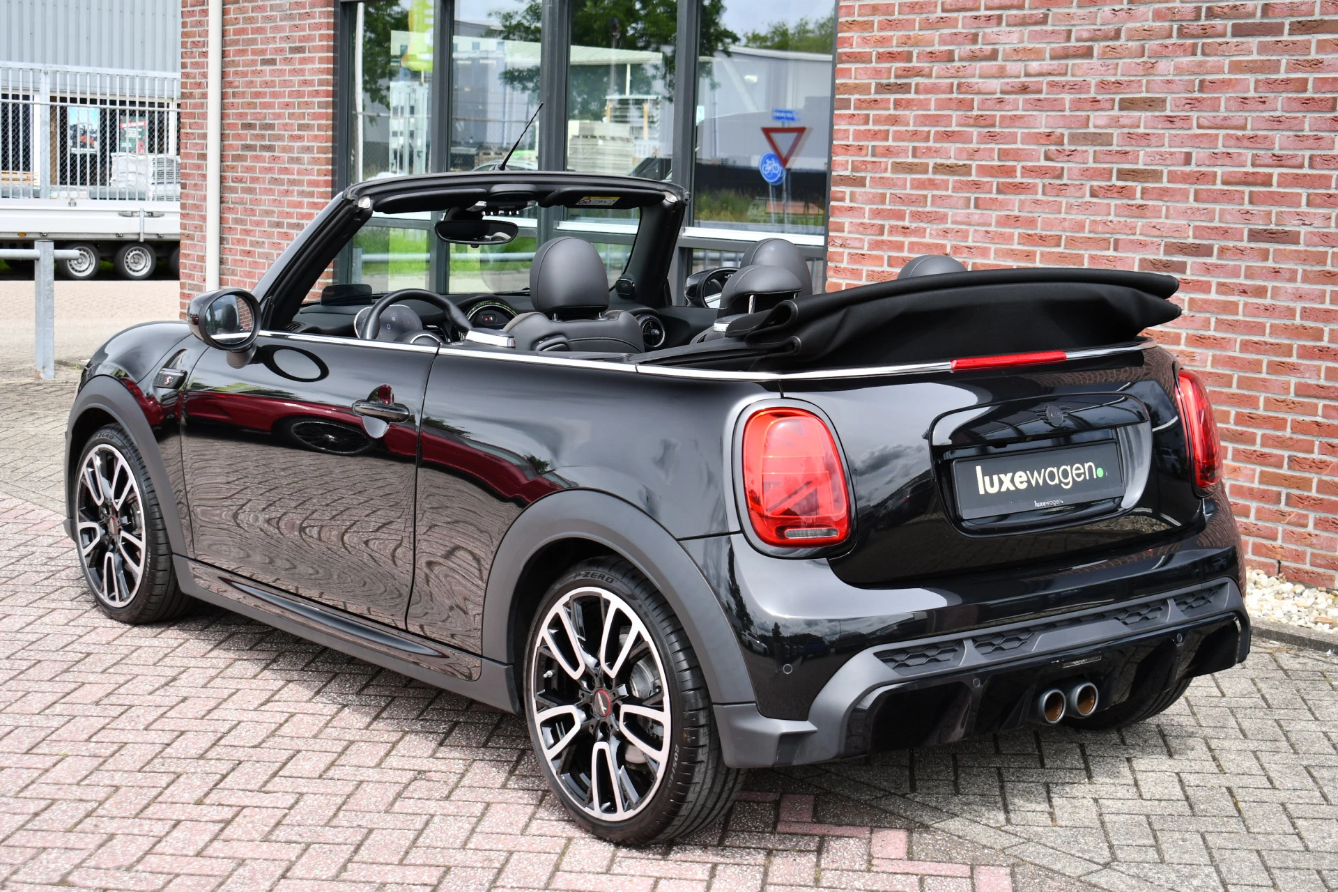 Hoofdafbeelding MINI Cooper S Cabrio