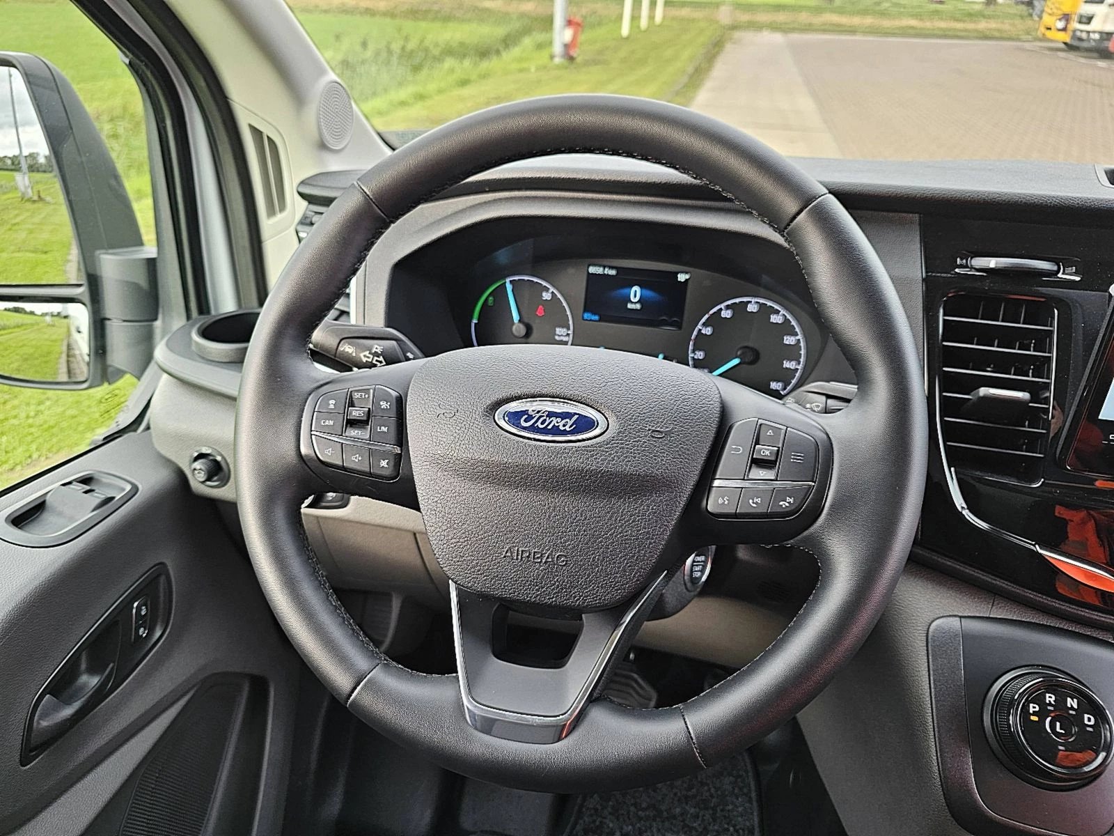 Hoofdafbeelding Ford E-Transit