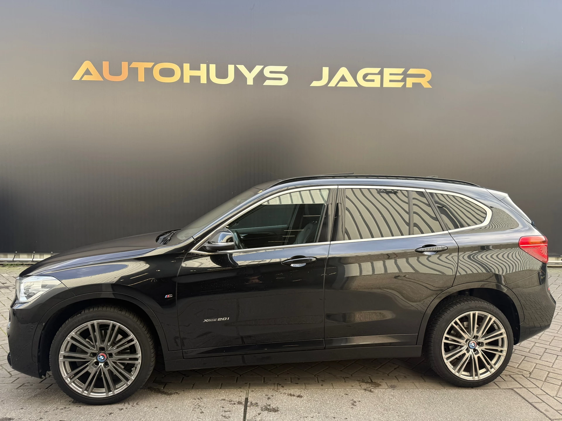 Hoofdafbeelding BMW X1