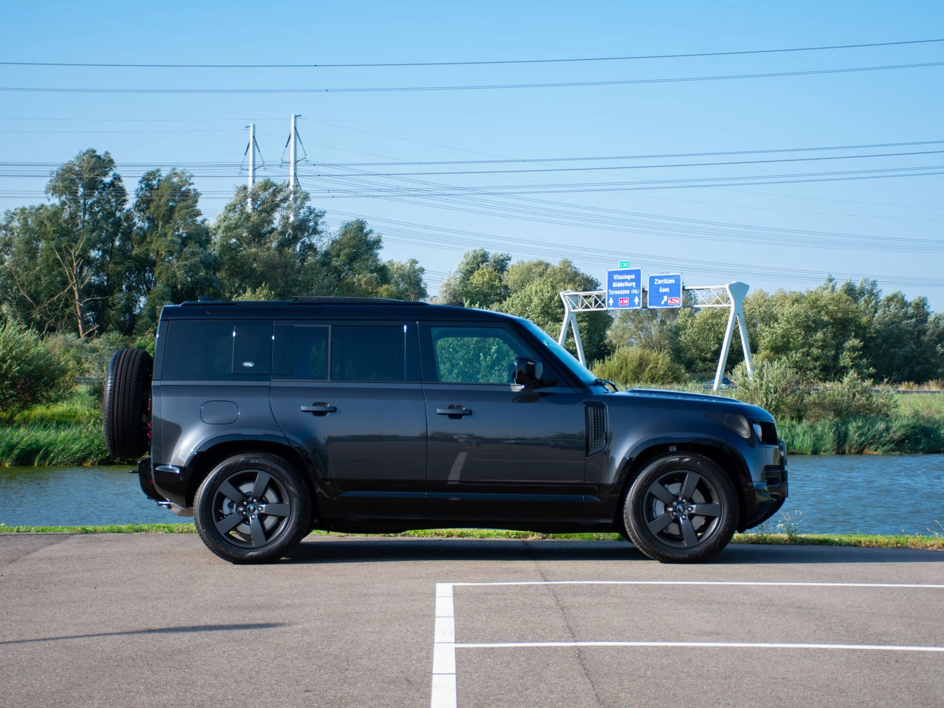 Hoofdafbeelding Land Rover Defender