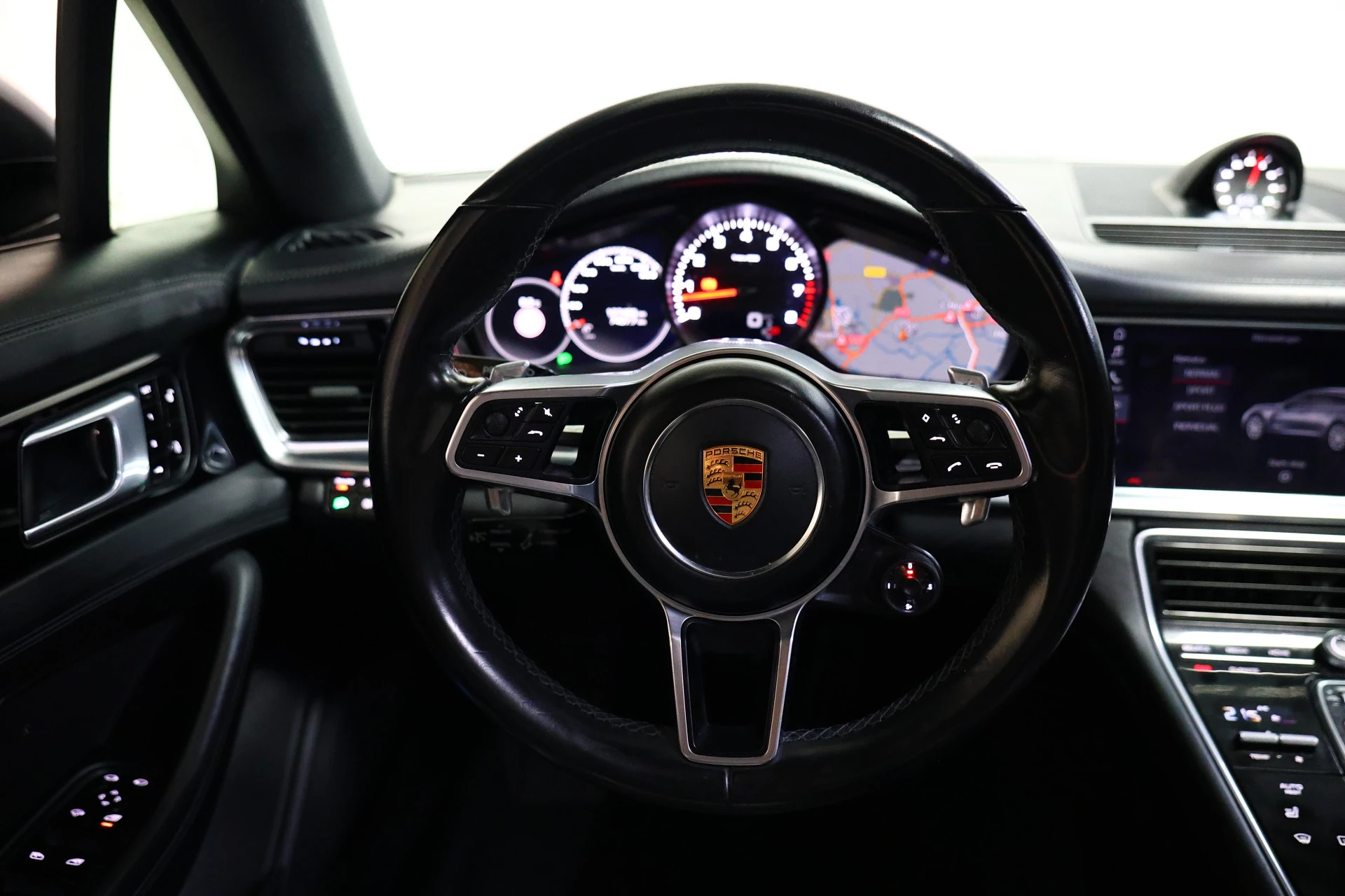 Hoofdafbeelding Porsche Panamera