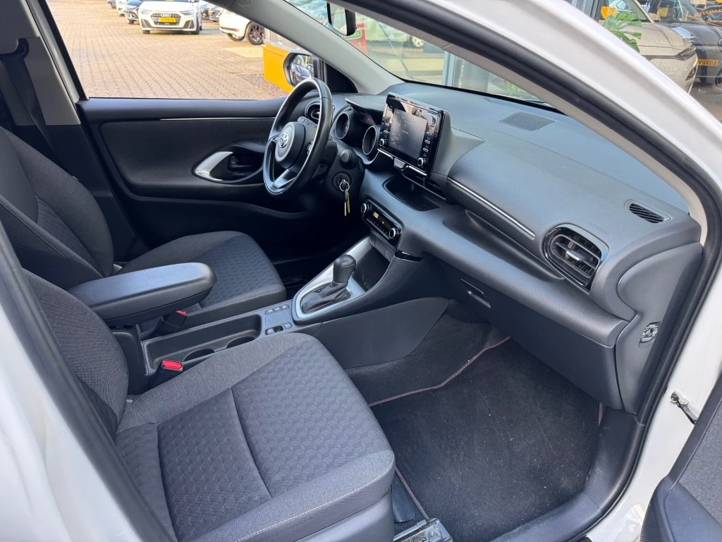 Hoofdafbeelding Toyota Yaris