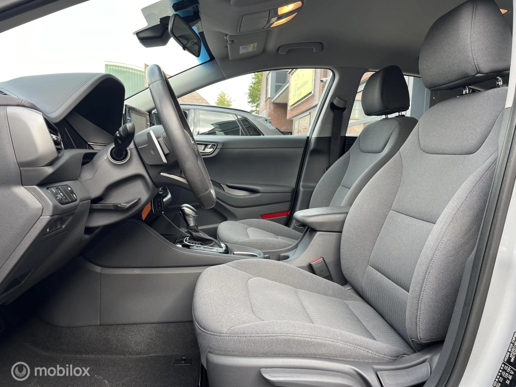 Hoofdafbeelding Hyundai IONIQ