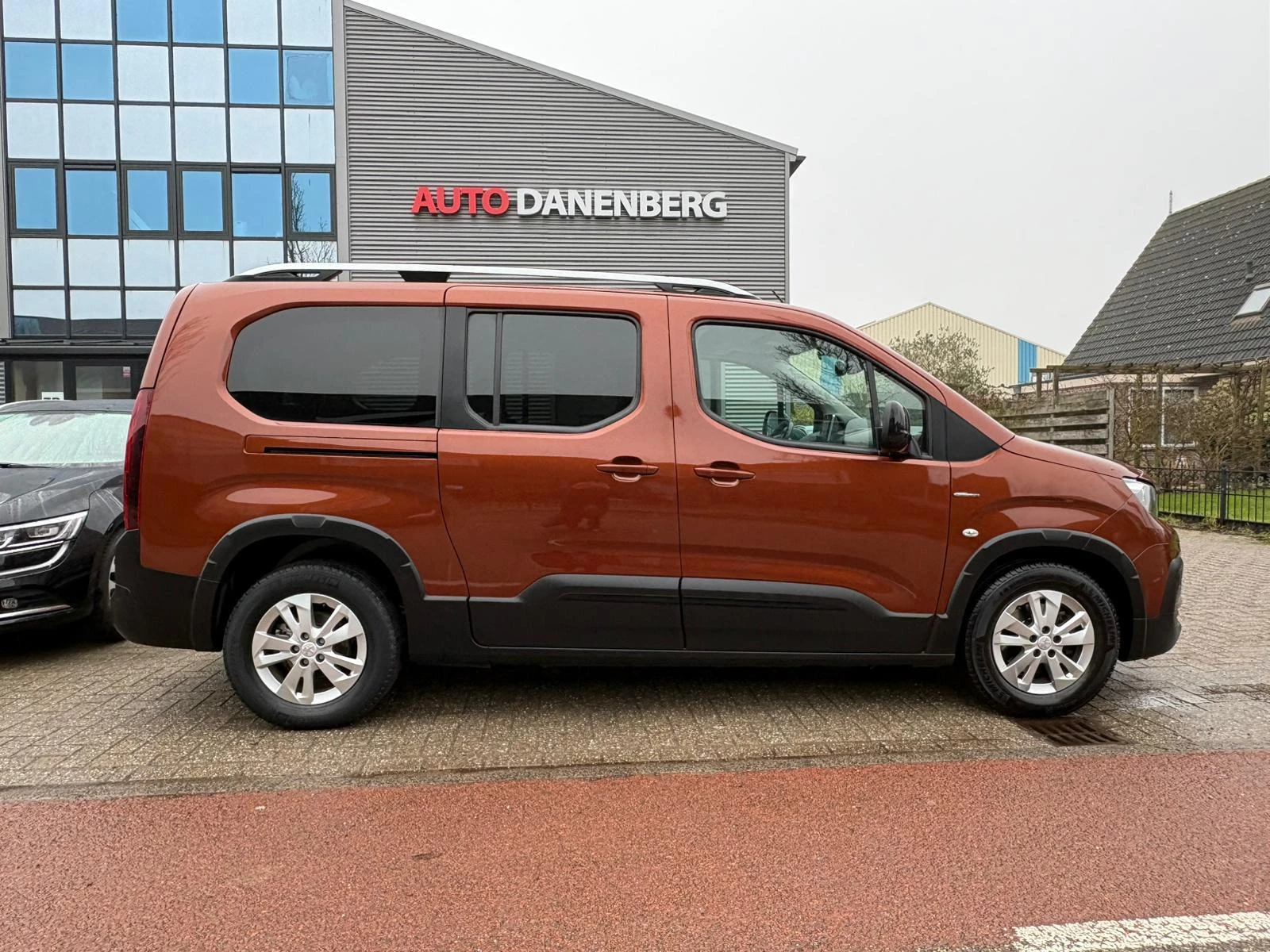 Hoofdafbeelding Peugeot Rifter