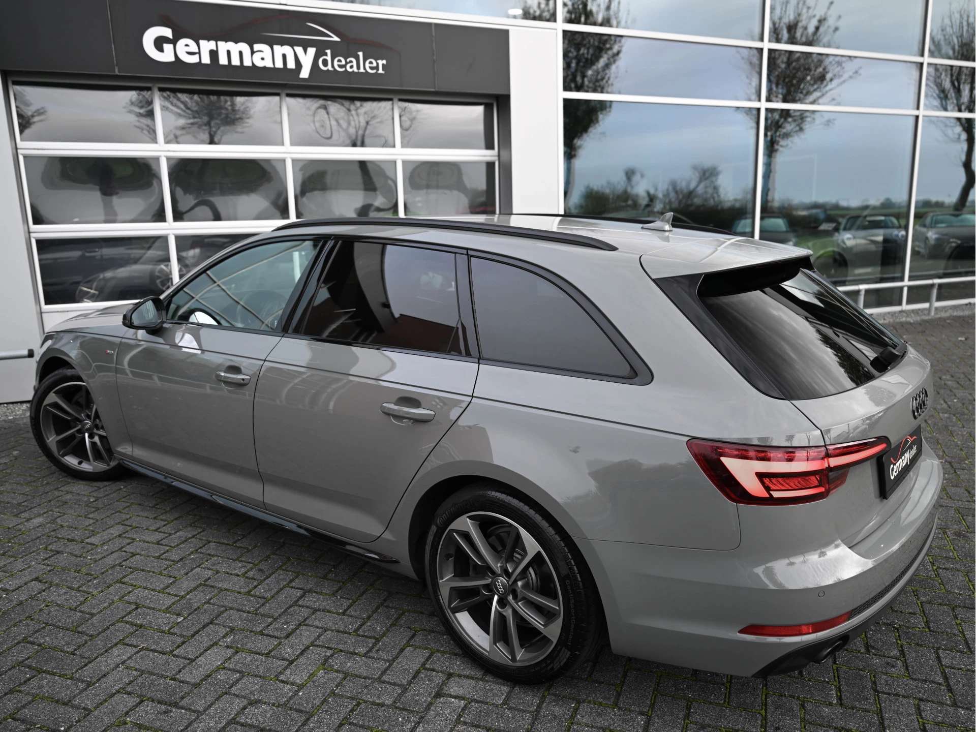 Hoofdafbeelding Audi A4