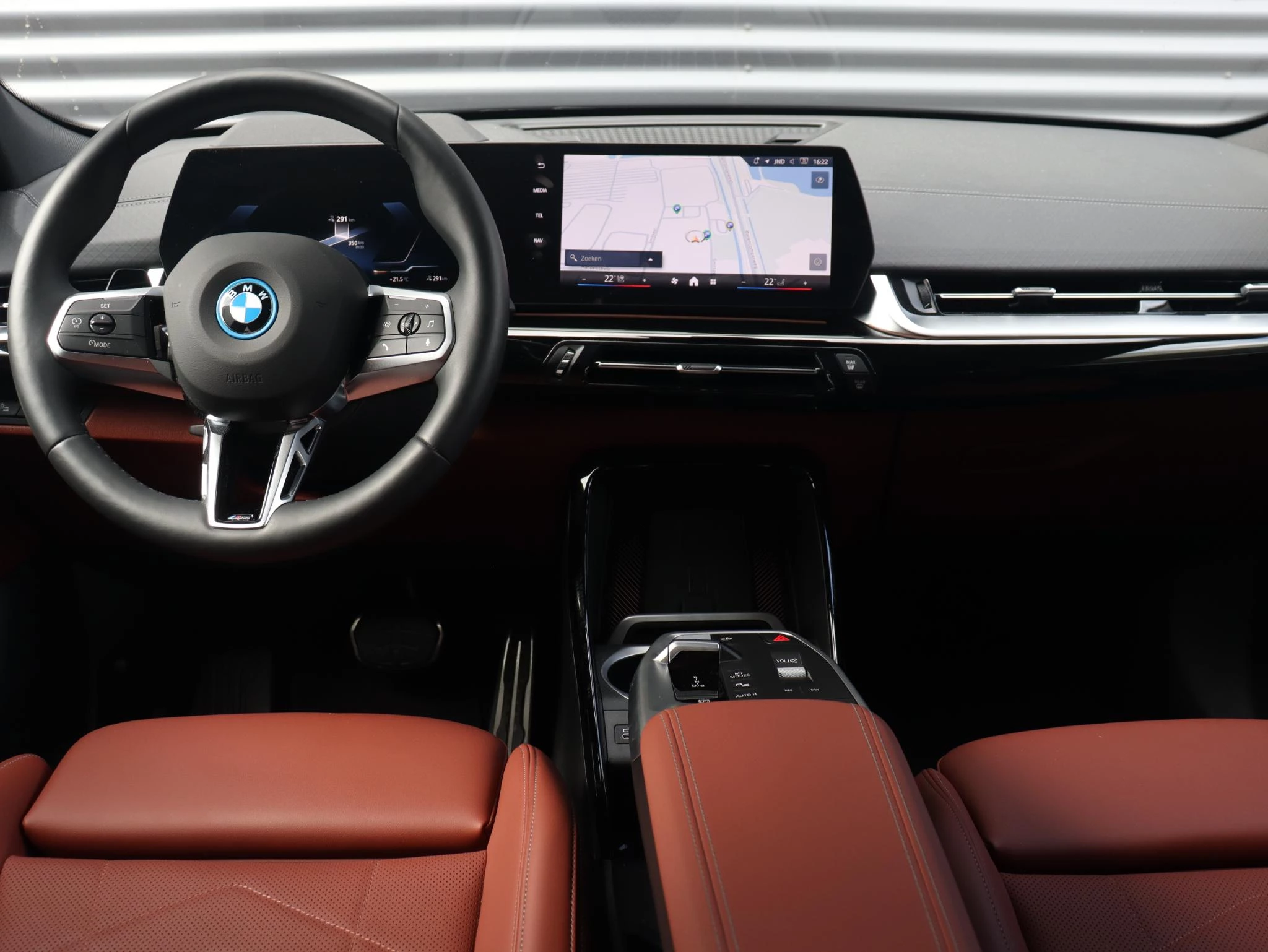 Hoofdafbeelding BMW iX2