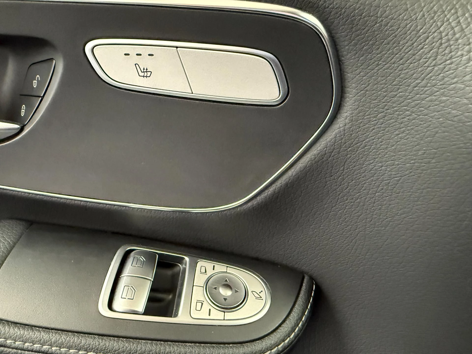 Hoofdafbeelding Mercedes-Benz EQV