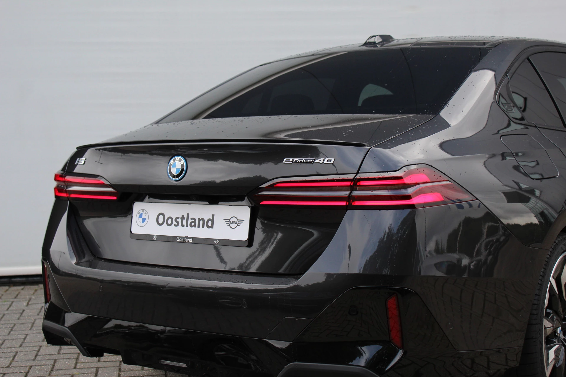 Hoofdafbeelding BMW i5