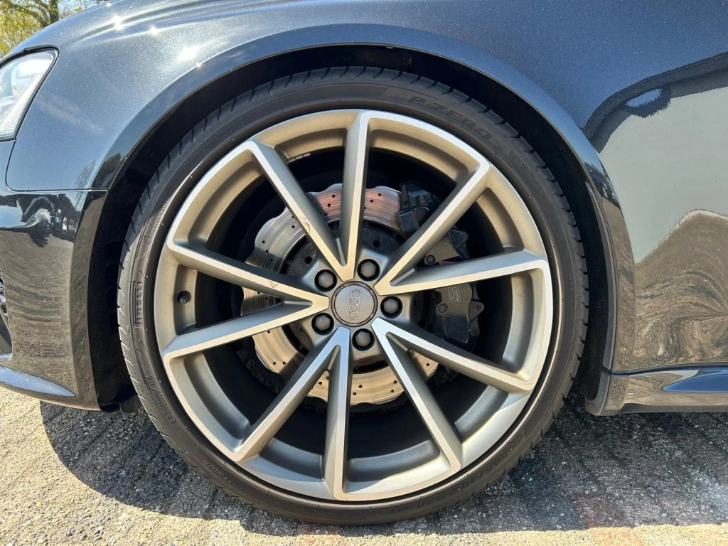 Hoofdafbeelding Audi RS4