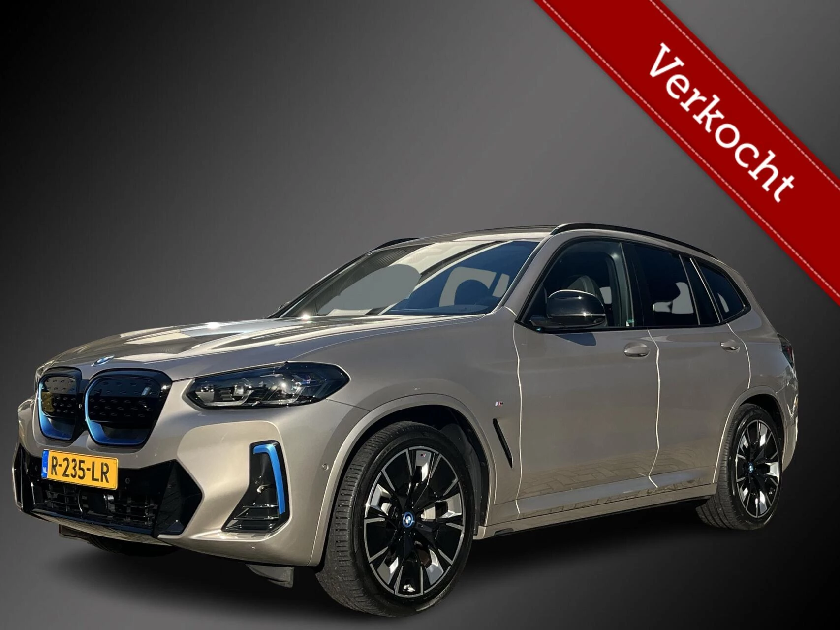 Hoofdafbeelding BMW iX3