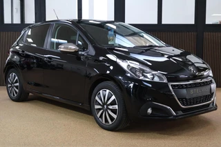 Peugeot 208 1.2 Signature (2019)  Compleet uitgerust!