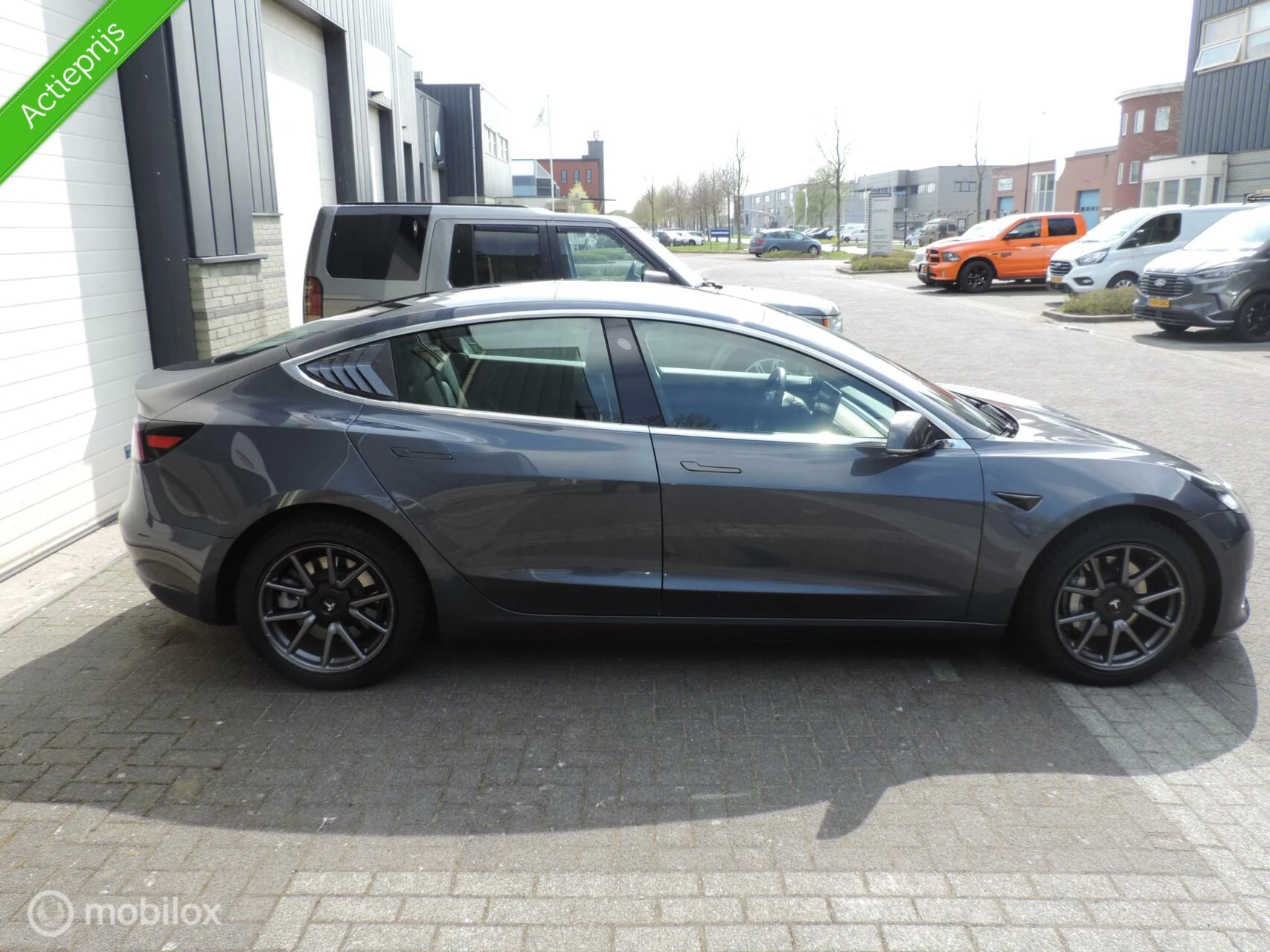 Hoofdafbeelding Tesla Model 3