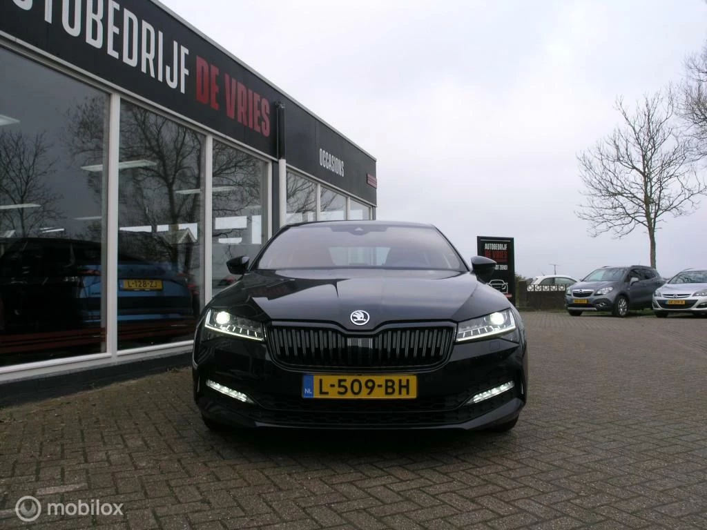 Hoofdafbeelding Škoda Superb