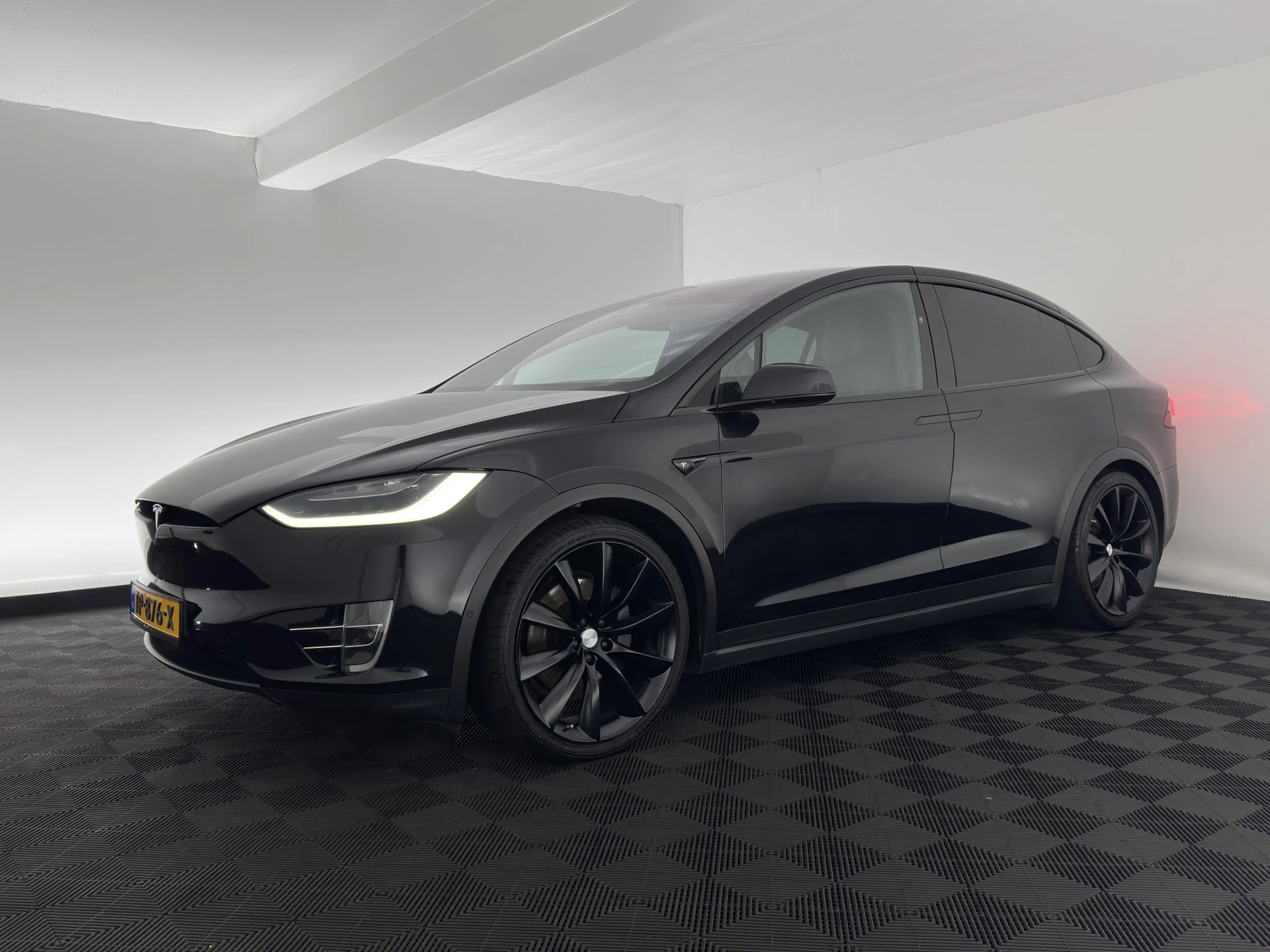 Hoofdafbeelding Tesla Model X