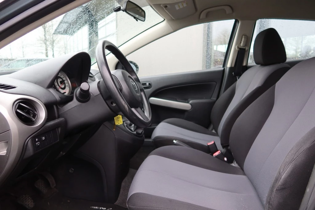 Hoofdafbeelding Mazda 2