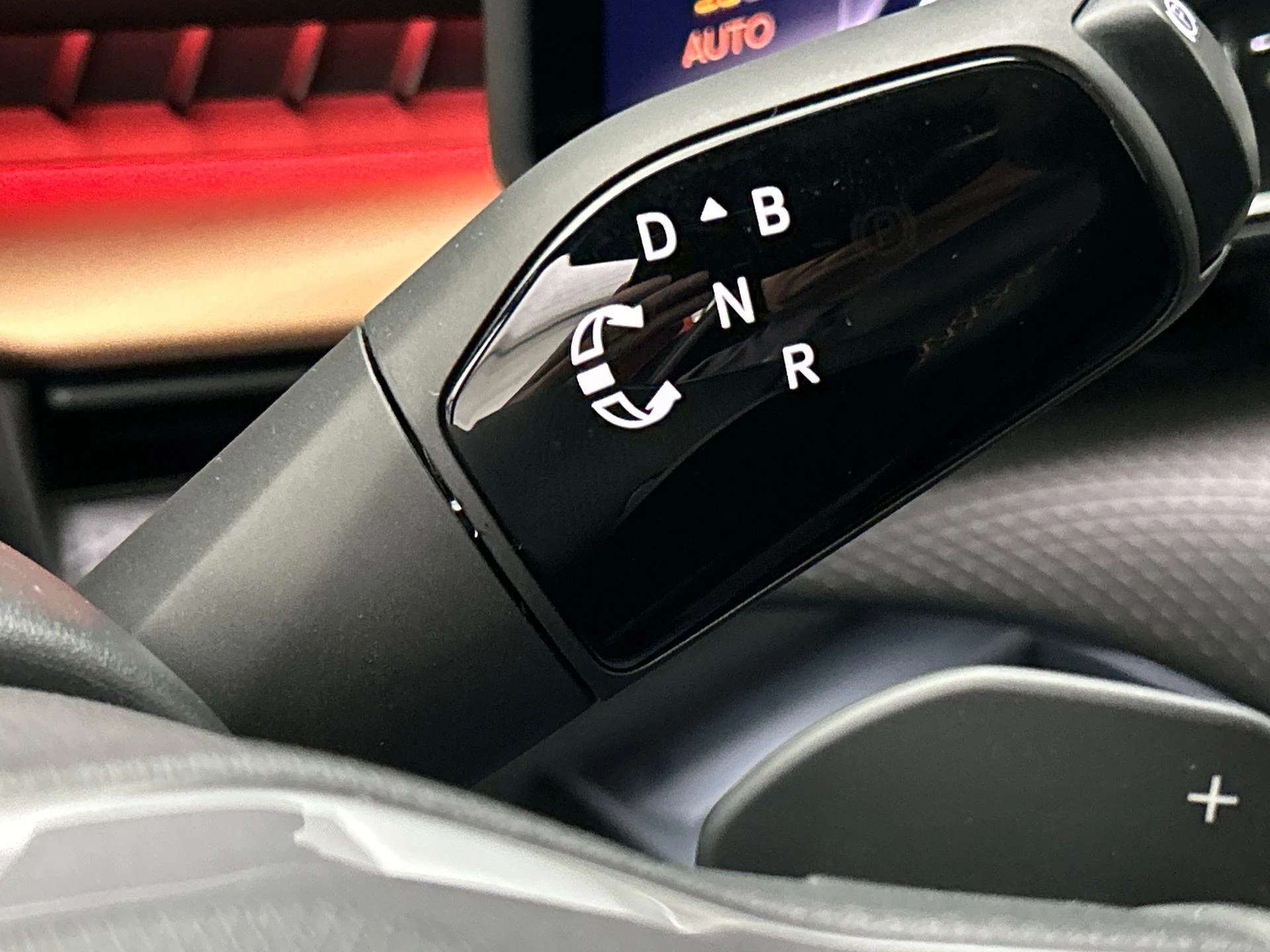 Hoofdafbeelding CUPRA Tavascan