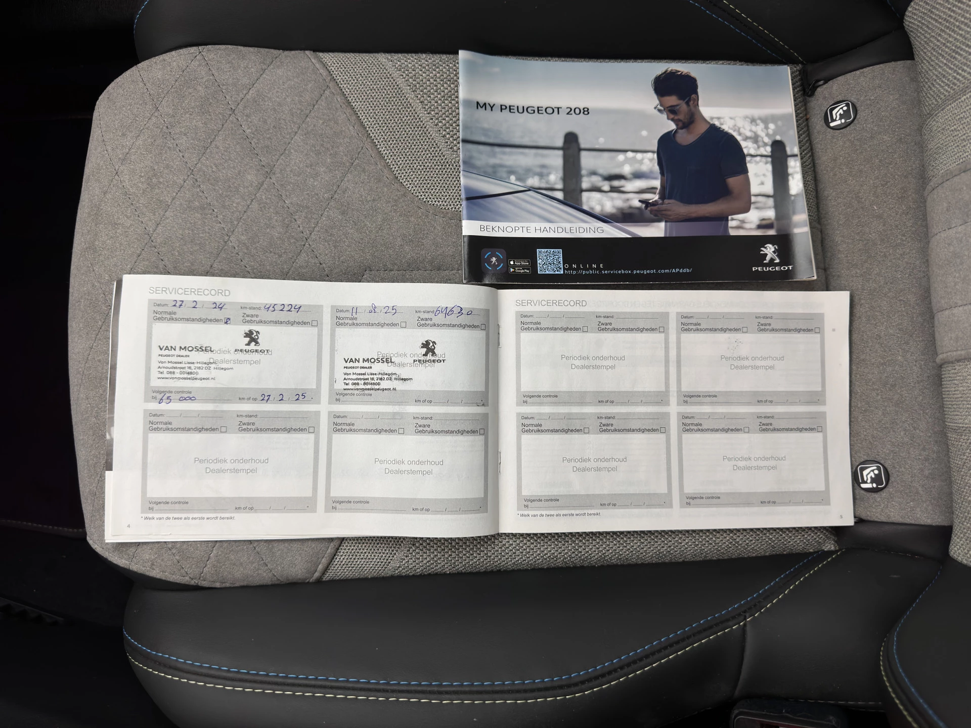 Hoofdafbeelding Peugeot e-208