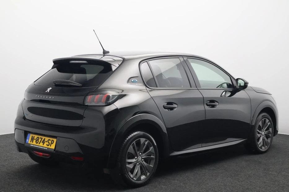 Hoofdafbeelding Peugeot e-208