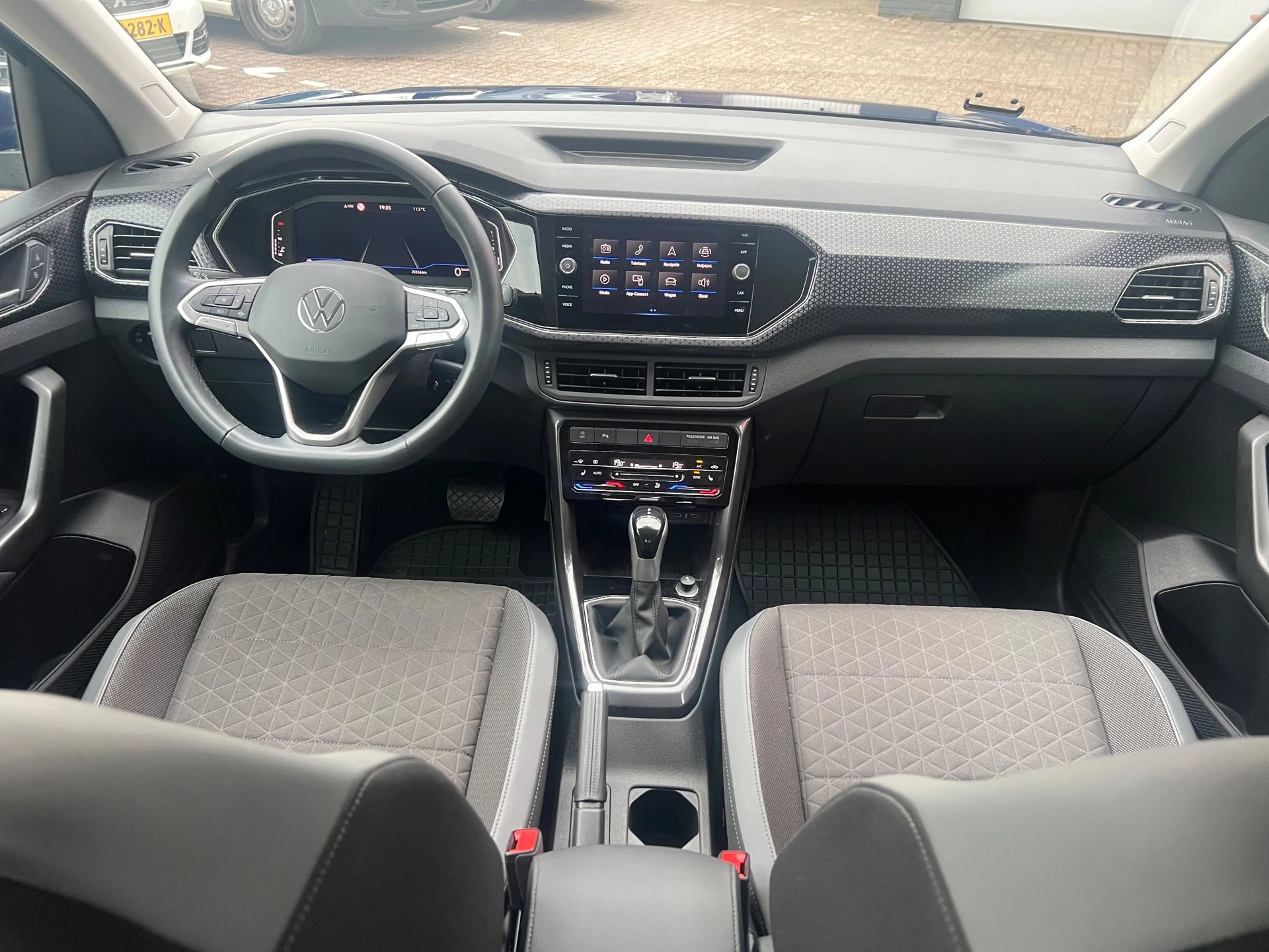 Hoofdafbeelding Volkswagen T-Cross