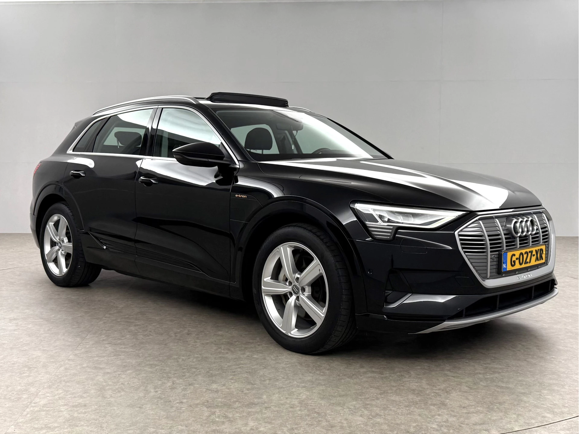 Hoofdafbeelding Audi e-tron