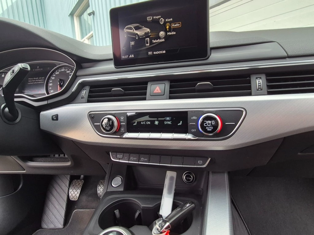 Hoofdafbeelding Audi A4