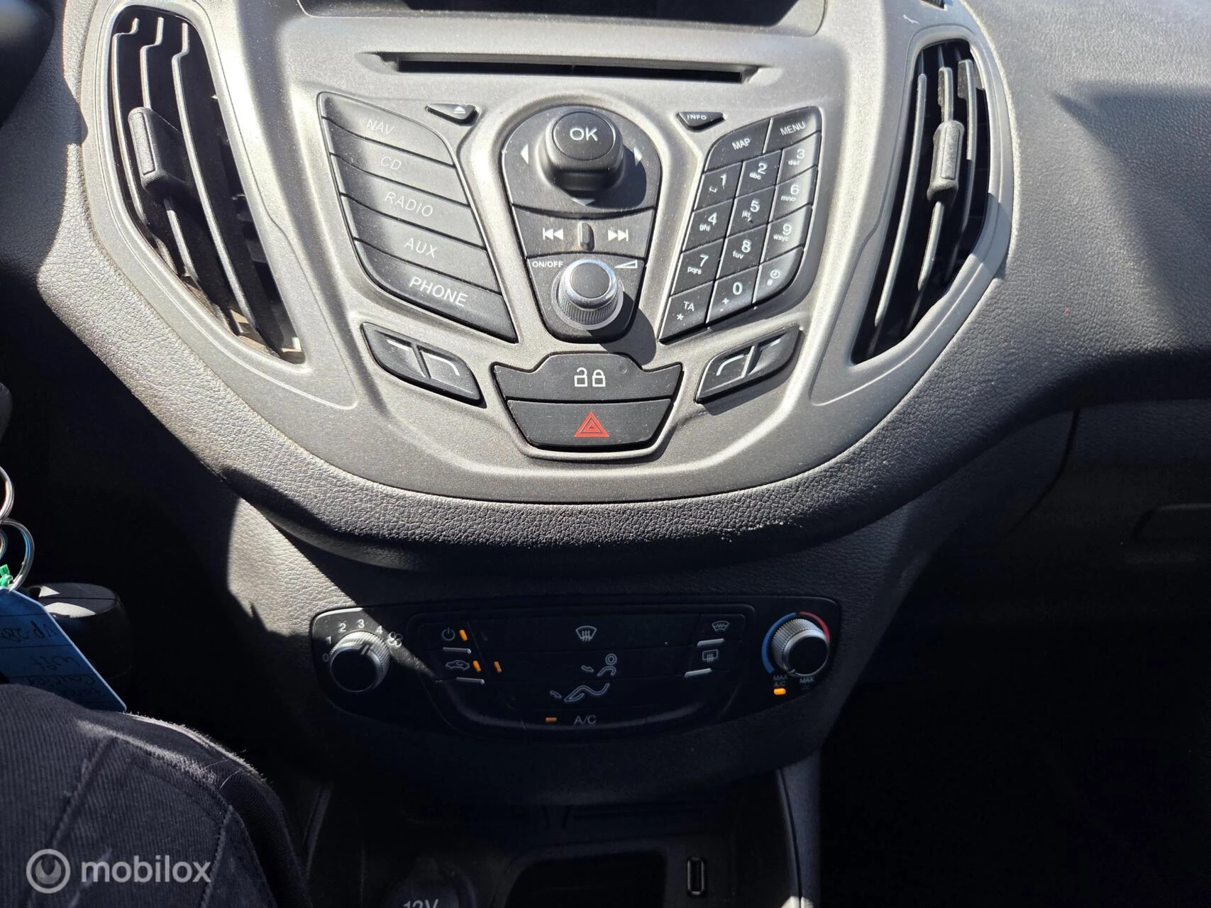 Hoofdafbeelding Ford Transit Courier