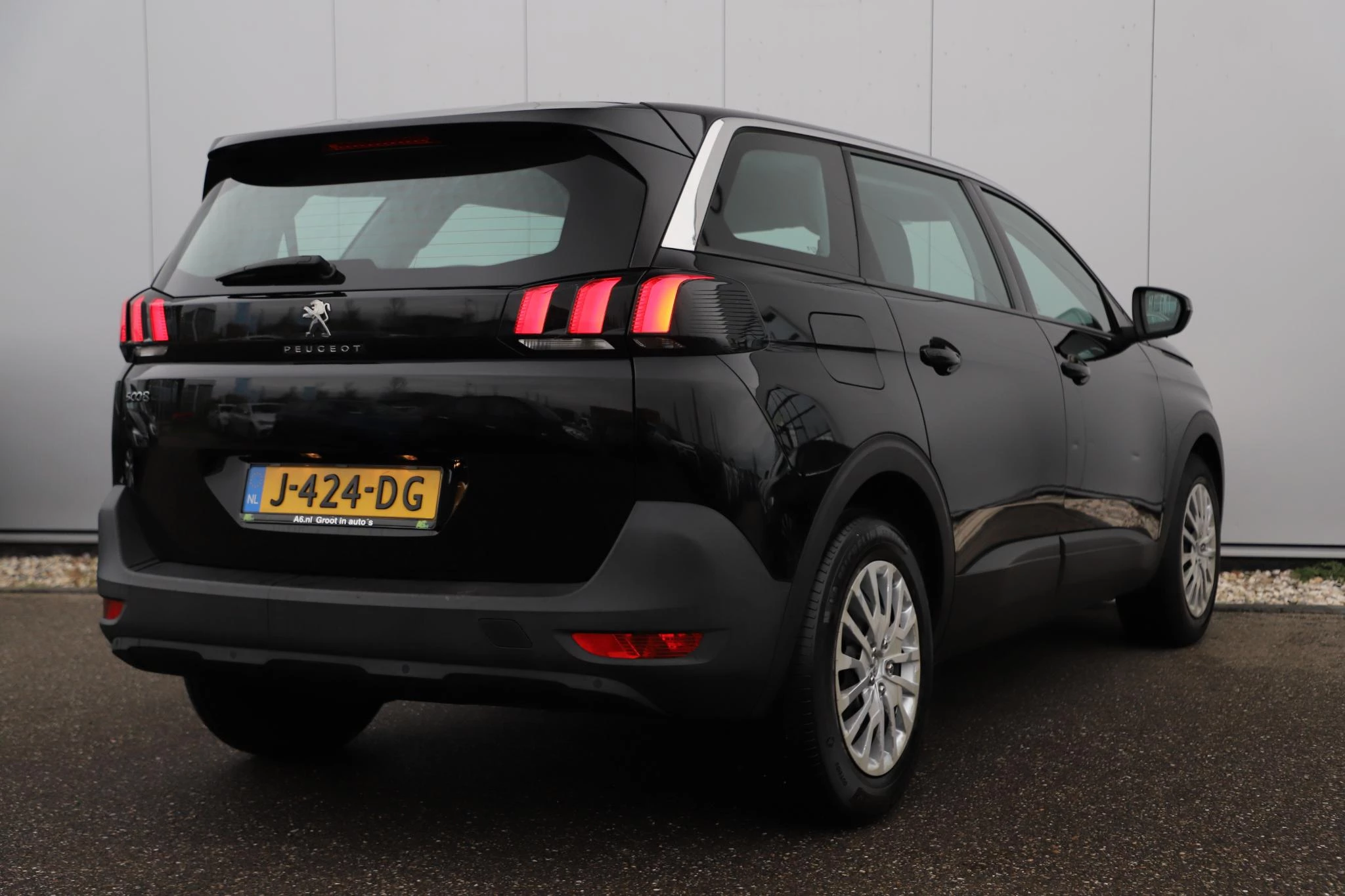 Hoofdafbeelding Peugeot 5008